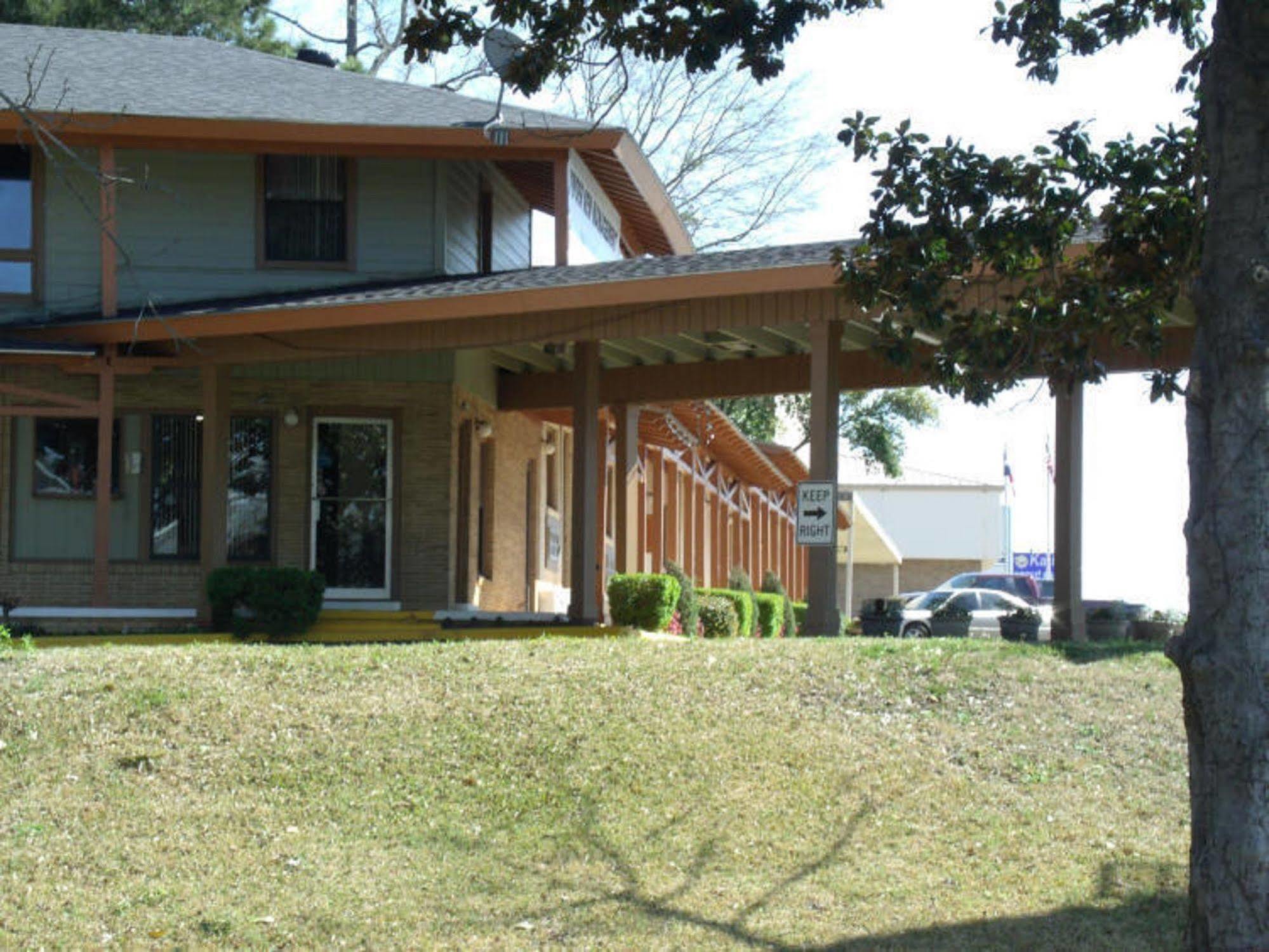 Woodlawn Hills Motel Henderson Екстериор снимка